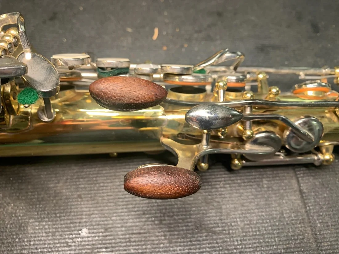 Wood & Winds Saxophone Palm Key Risers (3x) - Image 2